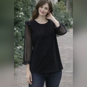 Suzy Shier Classic Black Top